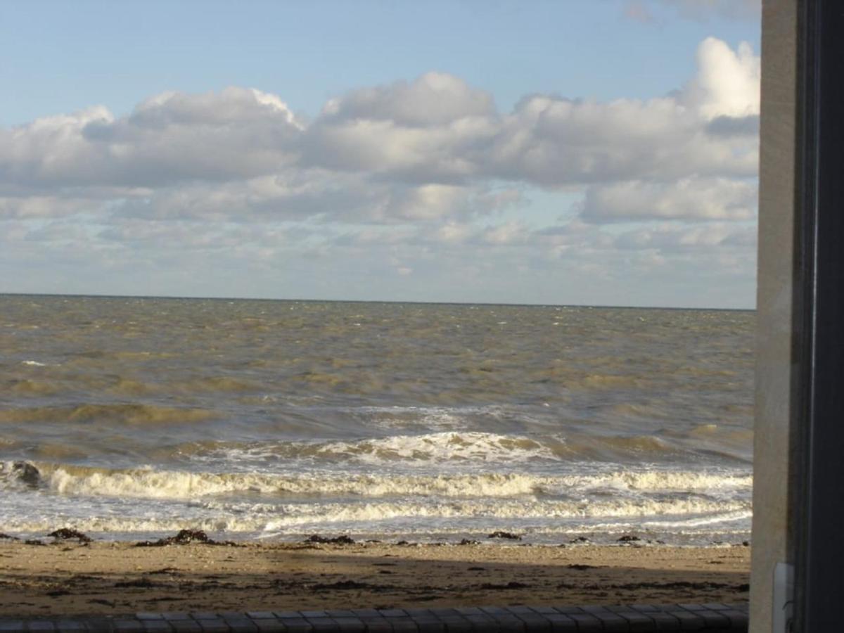 滨海圣奥班Johnson'S House Les Pieds Dans L'Eau别墅 外观 照片